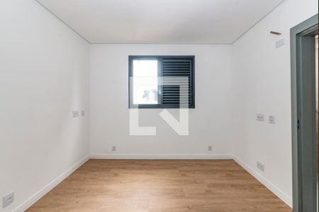 Apartamento à venda com 96m², 3 quartos e 2 vagasSuíte 2