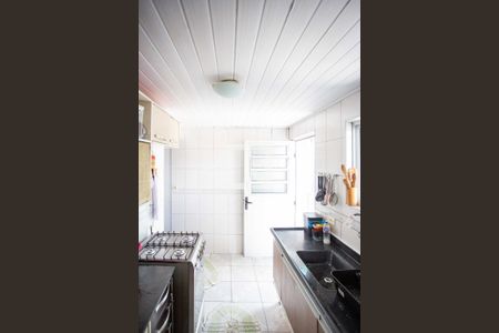 Casa à venda com 250m², 16 quartos e 3 vagasCozinha Casa 1