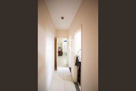 Casa à venda com 250m², 16 quartos e 3 vagasCorredor