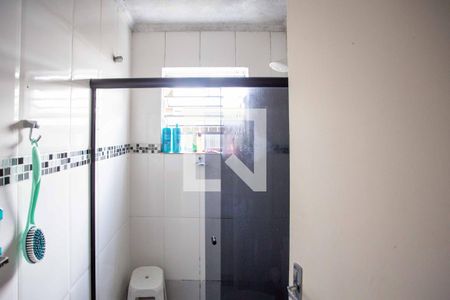 Casa à venda com 250m², 16 quartos e 3 vagasBanheiro Casa 2