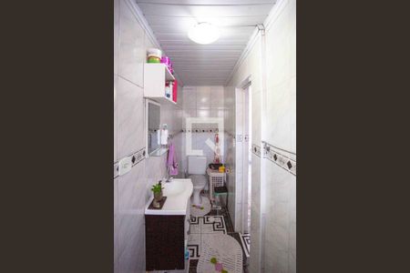 Casa à venda com 250m², 16 quartos e 3 vagasBanheiro Casa 1