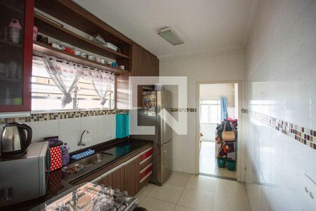 Casa à venda com 250m², 16 quartos e 3 vagasCozinha Casa 2