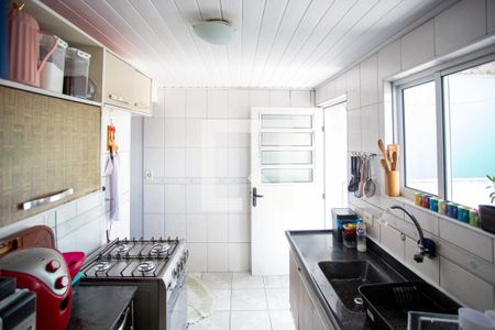 Casa à venda com 250m², 16 quartos e 3 vagasCozinha Casa 1