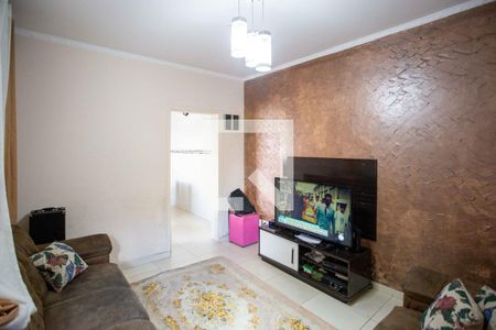 Casa à venda com 250m², 16 quartos e 3 vagassala Casa 2