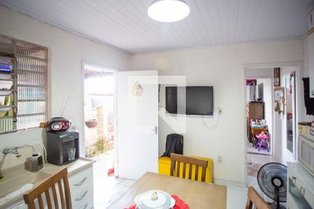 Casa à venda com 250m², 16 quartos e 3 vagasCozinha Casa 3