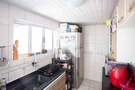 Casa à venda com 250m², 16 quartos e 3 vagasCozinha Casa 1