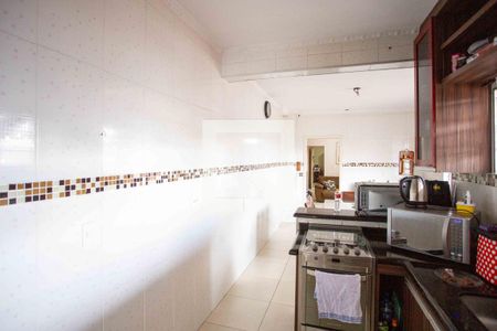 Casa à venda com 250m², 16 quartos e 3 vagasCozinha Casa 2