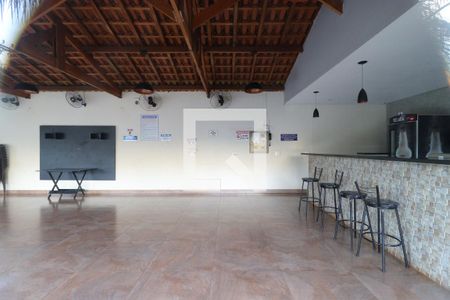 Apartamento para alugar com 44m², 2 quartos e 1 vagaÁrea comum - Salão de festas