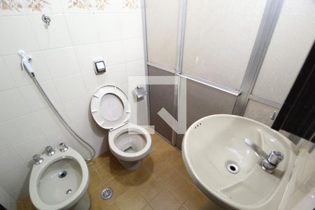 Apartamento para alugar com 124m², 4 quartos e 1 vagaBanheiro