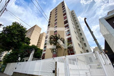 Apartamento para alugar com 141m², 3 quartos e 1 vagaFachada