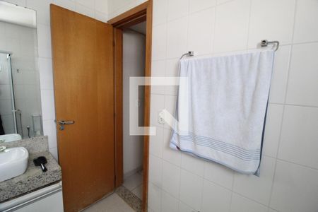 Apartamento para alugar com 140m², 3 quartos e 2 vagasBanheiro Quarto 1