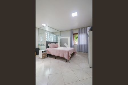 Quarto de casa para alugar com 4 quartos, 185m² em Arroio da Manteiga, São Leopoldo