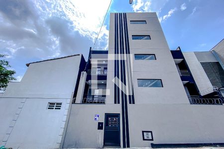 Apartamento para alugar com 46m², 2 quartos e sem vagaFachada