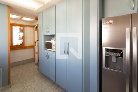 Apartamento para alugar com 421m², 2 quartos e 4 vagas Apartamento para alugar com 421m², 2 quartos e 4 vagasCozinha