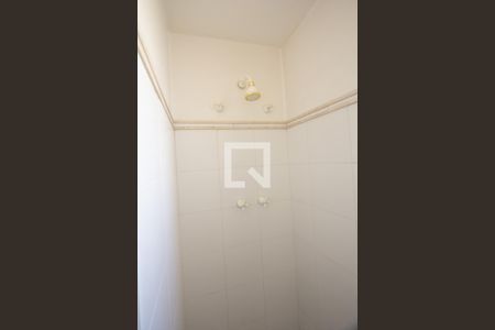 Apartamento para alugar com 421m², 2 quartos e 4 vagas Apartamento para alugar com 421m², 2 quartos e 4 vagasBanheiro da Suíte 2