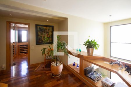 Apartamento para alugar com 421m², 2 quartos e 4 vagas Apartamento para alugar com 421m², 2 quartos e 4 vagasEscritório