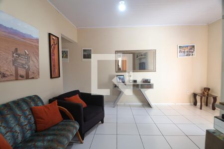 Sala de casa à venda com 3 quartos, 119m² em Niterói, Canoas