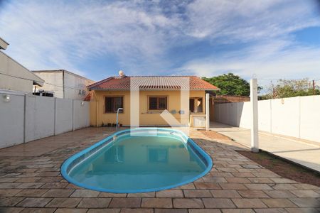 Casa à venda com 119m², 3 quartos e 3 vagasPiscina