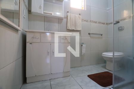 Casa à venda com 119m², 3 quartos e 3 vagasBanheiro 