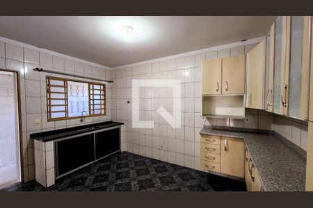 Casa para alugar com 110m², 2 quartos e 1 vagaCozinha