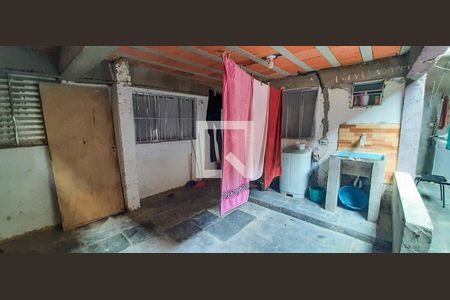 Apartamento para alugar com 385m², 25 quartos e 1 vagaÁrea externa 