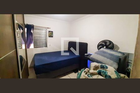 Apartamento para alugar com 385m², 25 quartos e 1 vagaQuarto