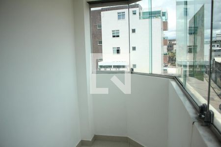 Quarto 1 de apartamento para alugar com 3 quartos, 200m² em Eldorado, Contagem
