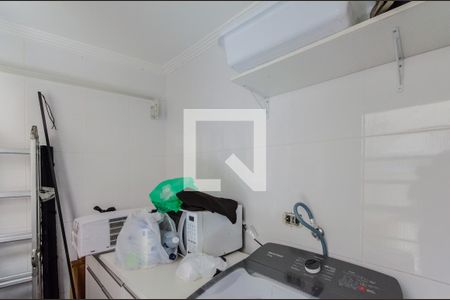 Casa à venda com 122m², 3 quartos e 3 vagas Casa à venda com 122m², 3 quartos e 3 vagasÁrea de Serviço