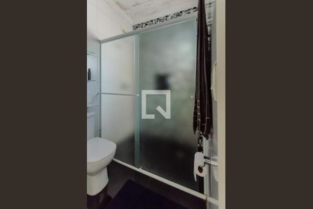 Casa à venda com 122m², 3 quartos e 3 vagas Casa à venda com 122m², 3 quartos e 3 vagasBanheiro da Suíte 2