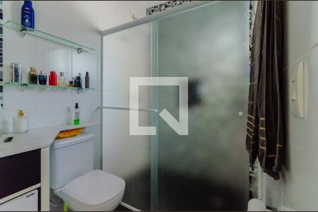 Casa à venda com 122m², 3 quartos e 3 vagas Casa à venda com 122m², 3 quartos e 3 vagasBanheiro da Suíte 2