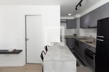 Sala/Cozinha de apartamento para alugar com 2 quartos, 33m² em Indianópolis, São Paulo