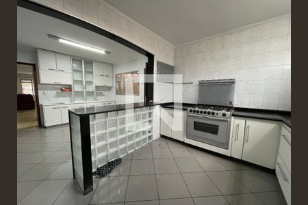 Casa para alugar com 186m², 3 quartos e 4 vagasCozinha