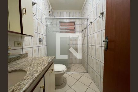 Casa para alugar com 186m², 3 quartos e 4 vagasBanheiro Social
