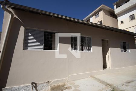 Casa para alugar com 36m², 1 quarto e sem vagaFachada