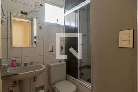 Apartamento à venda com 117m², 3 quartos e sem vagaBanheiro