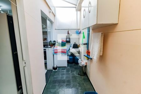 Casa para alugar com 83m², 2 quartos e 2 vagas Casa para alugar com 83m², 2 quartos e 2 vagasÁrea de Serviço