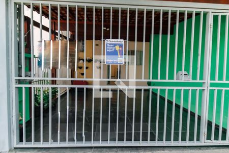 Casa para alugar com 83m², 2 quartos e 2 vagas Casa para alugar com 83m², 2 quartos e 2 vagasFachada - Portão