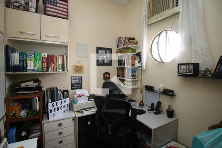 Apartamento à venda com 75m², 2 quartos e 1 vagaQuarto de Serviço