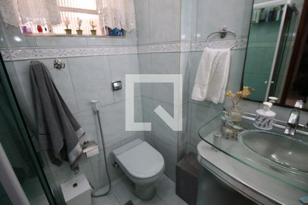 Apartamento à venda com 75m², 2 quartos e 1 vagaBanheiro