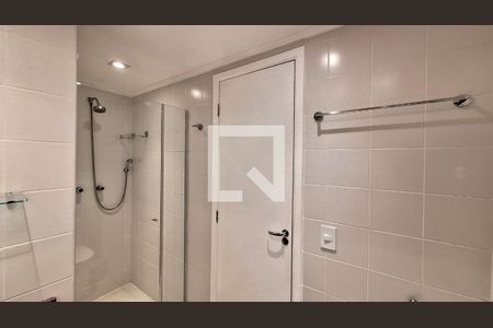 Apartamento para alugar com 65m², 2 quartos e 1 vagaBanheiro Social