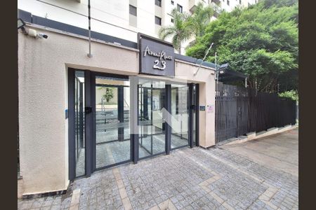 Apartamento para alugar com 65m², 2 quartos e 1 vagaFachada