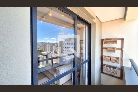 Varanda de apartamento para alugar com 2 quartos, 65m² em Santa Cecilia, São Paulo