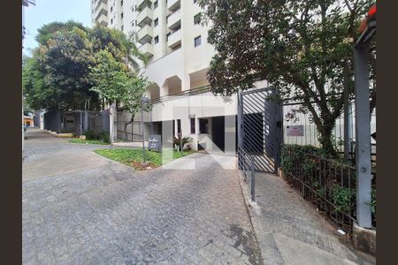 Apartamento para alugar com 65m², 2 quartos e 1 vagaFachada