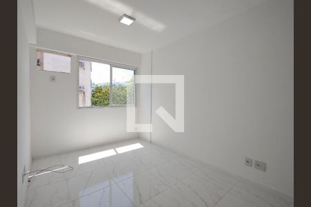 Apartamento à venda com 77m², 3 quartos e 1 vagaQuarto 2 - Suíte
