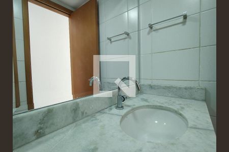 Apartamento à venda com 77m², 3 quartos e 1 vagaBanheiro Social