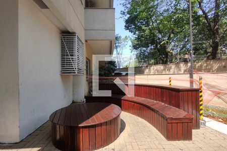 Apartamento à venda com 77m², 3 quartos e 1 vagaÁrea comum