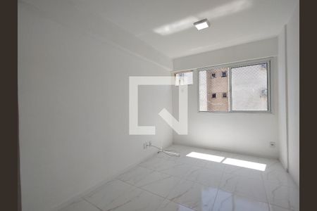 Apartamento à venda com 77m², 3 quartos e 1 vagaQuarto 2 - Suíte