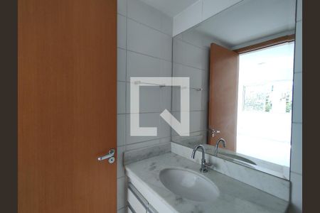 Apartamento à venda com 77m², 3 quartos e 1 vagaBanheiro da Suíte