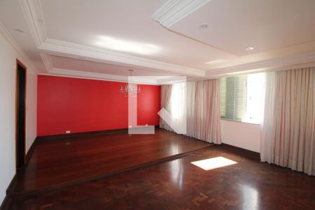 Apartamento para alugar com 212m², 3 quartos e 2 vagasSala