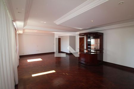 Apartamento para alugar com 212m², 3 quartos e 2 vagasSala